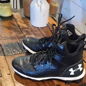Under Armour Kids Black and White Sneakers
